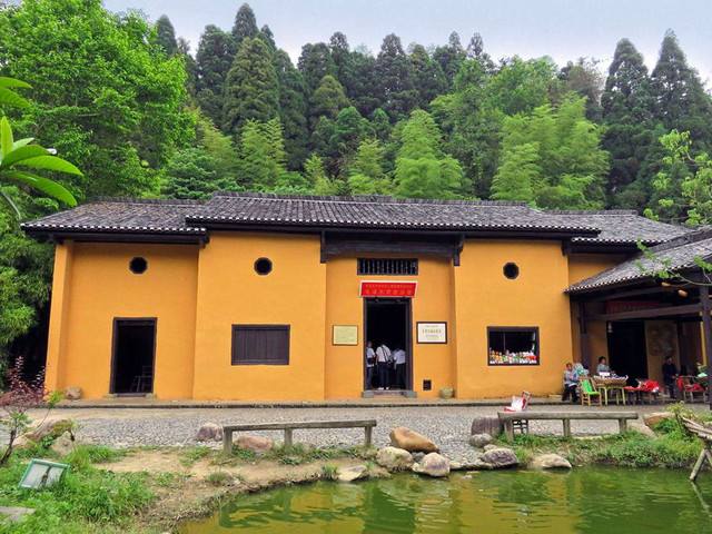 紅色革命搖籃、革命根據(jù)地井岡山汽車兩日自助游
