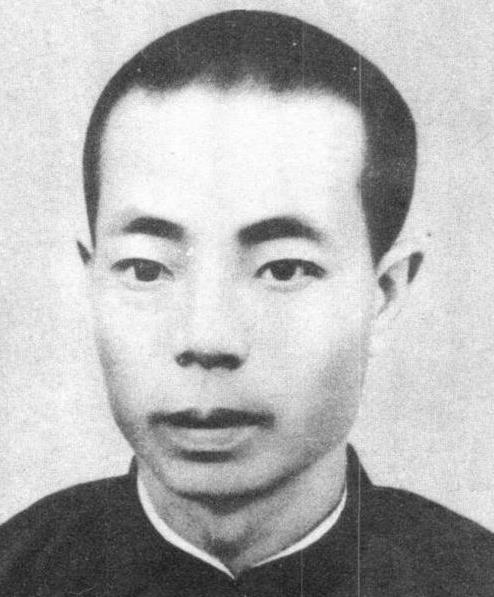 袁文才