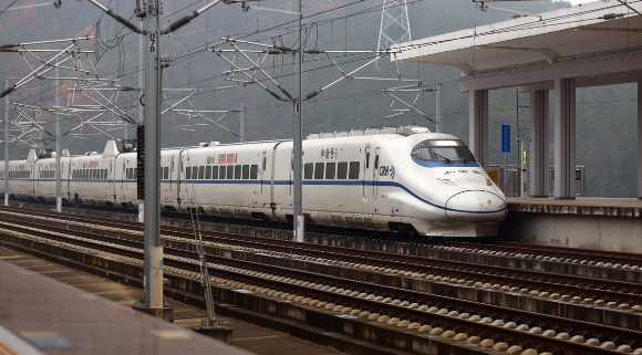 上海到井岡山團(tuán)建怎么走最快